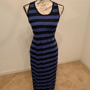 Blue/Black Long Sleeveless Maxi Dress